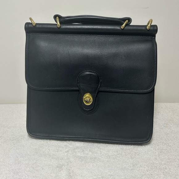 Coach Vintage Willis Black Leather Crossbody Handbag - Picture 1 of 9